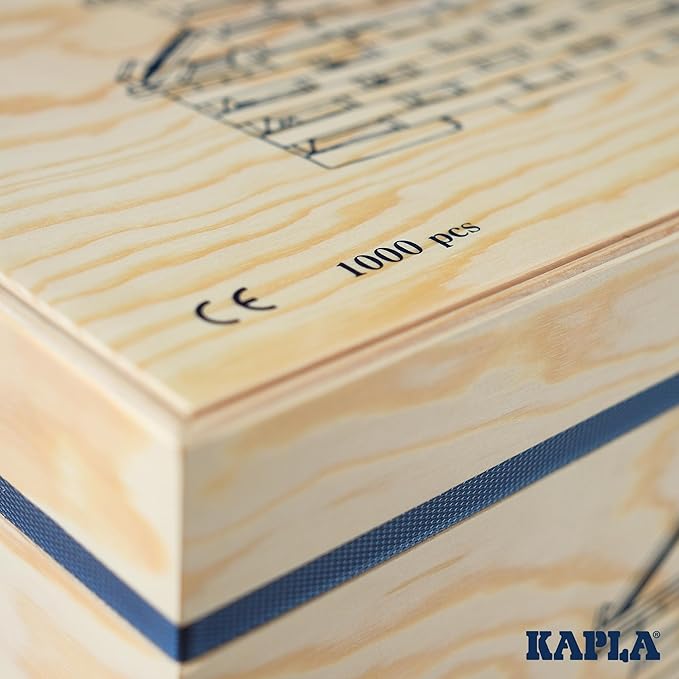 KAPLA Wooden Construction Set - 1000 Building Planks in a Chest - for Ages 3+
