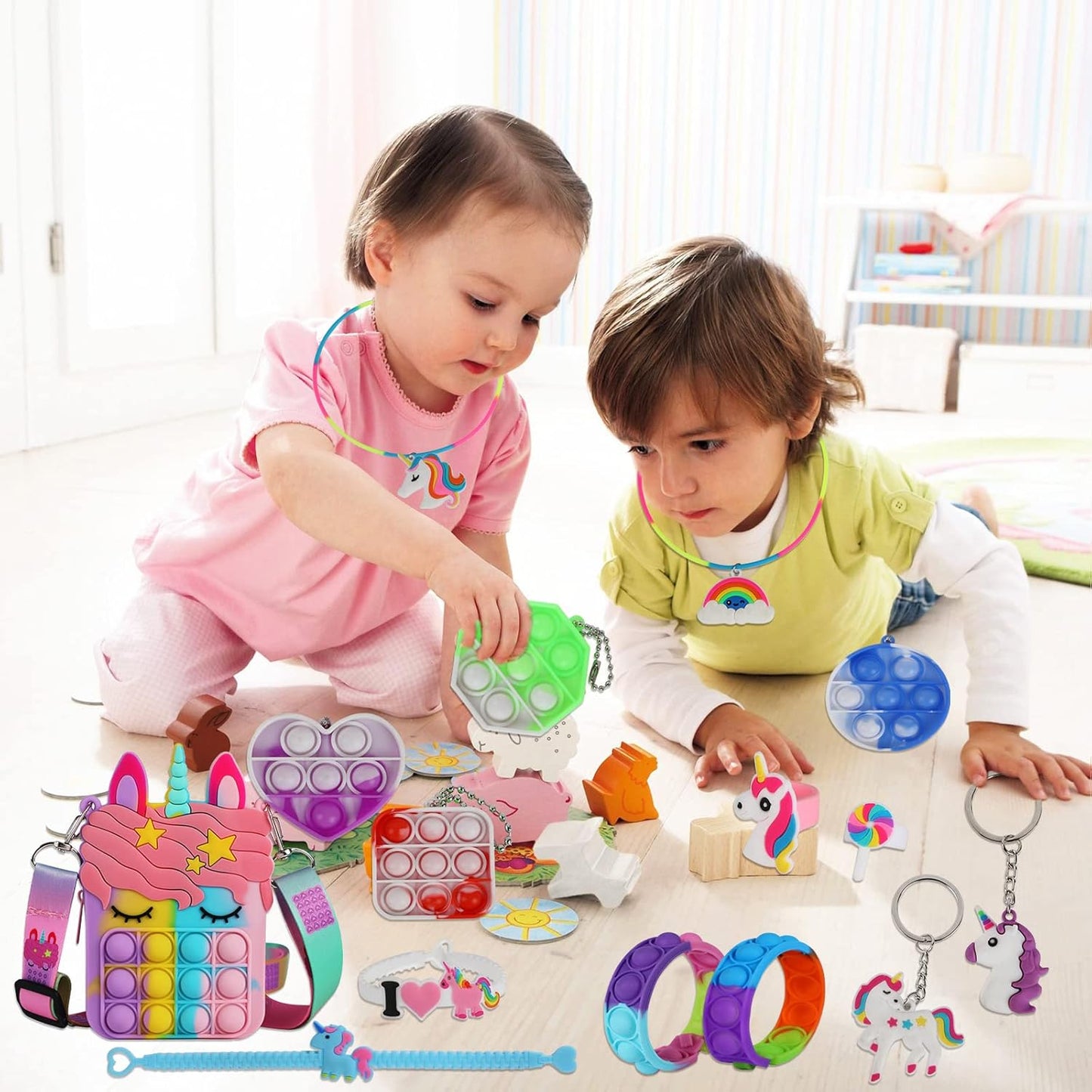 Fidget Purse, Pop Fidget Push It Bubble Popper Unicorn Bag with Bulk Fidget Bracelets Key Chain Stress Relief Toys for Girls Ages 3-12 Gift Easter Basket Stuffers Birthday Party Favor Xmas Stocking