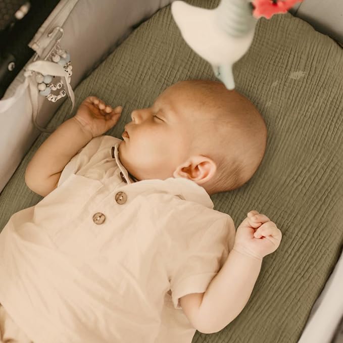 lulumoon Baby Muslin Bassinet Sheets: Skin-Friendly Leaf Bassinet Sheets for Boys - Fitted for Oval Rectangle or Hourglass Mattress