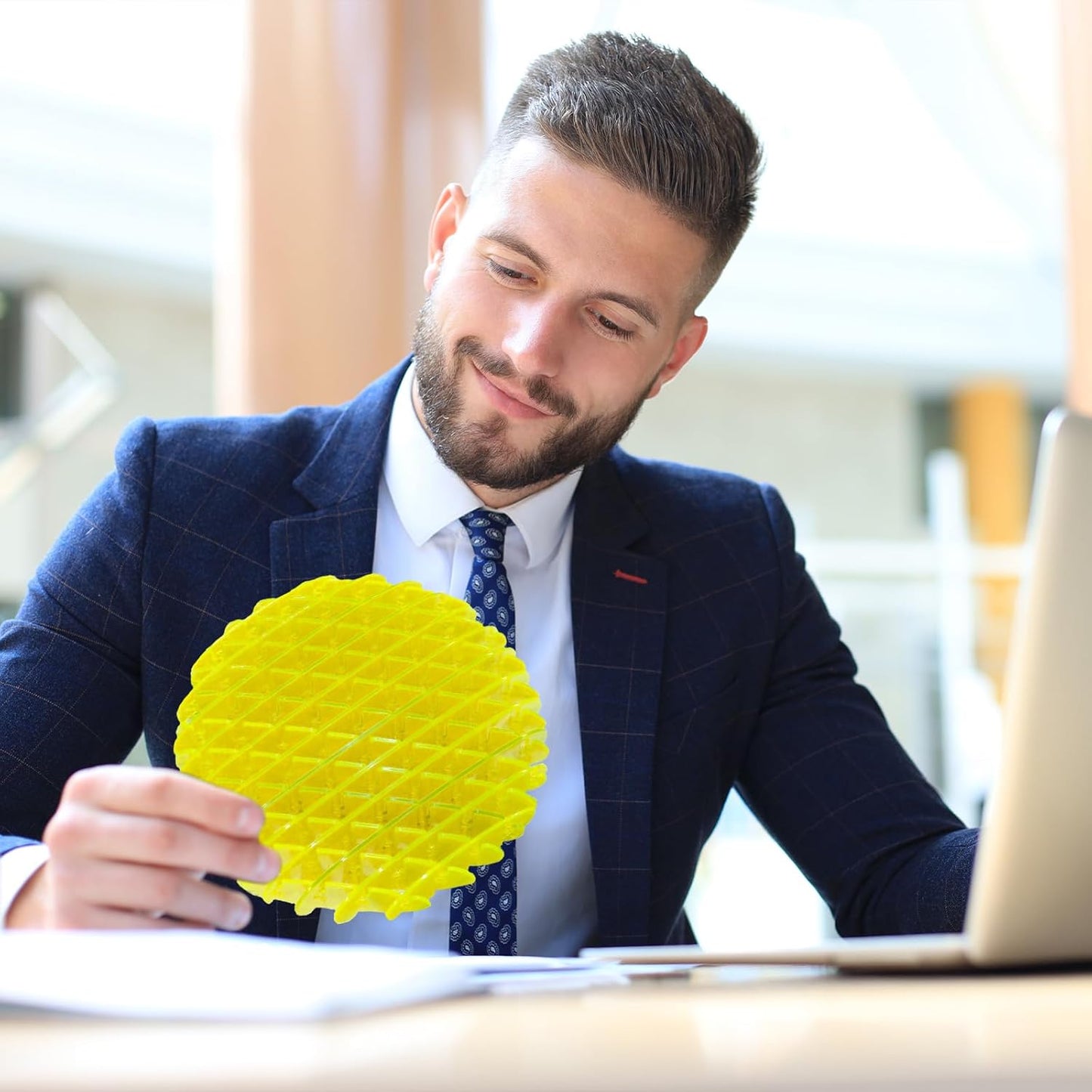 Fidget Worm Toy,Yellow Worm Big Fidget Toys Adults and Kids, Funny Stretchy Sensory Stress Toys, Fidget Sensory Squeeze Toys, Relieves Stress and Anxiety Finger Toys for Kids with Autism ADHD