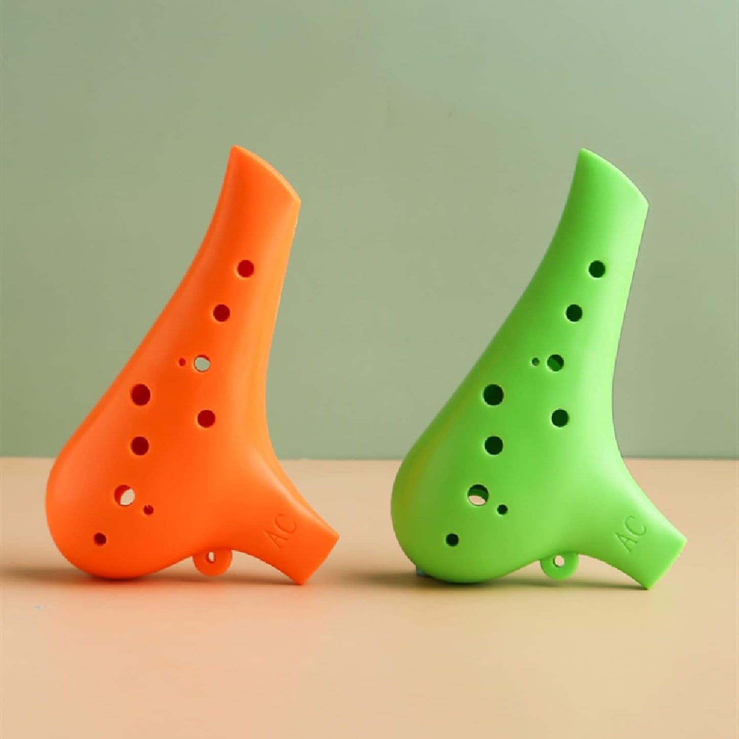 Aestivate Plastic Ocarina Instrument 12 Hole Ocarina Alto C 12-Hole Ocarina Instrument Easy Instrument (Orange)