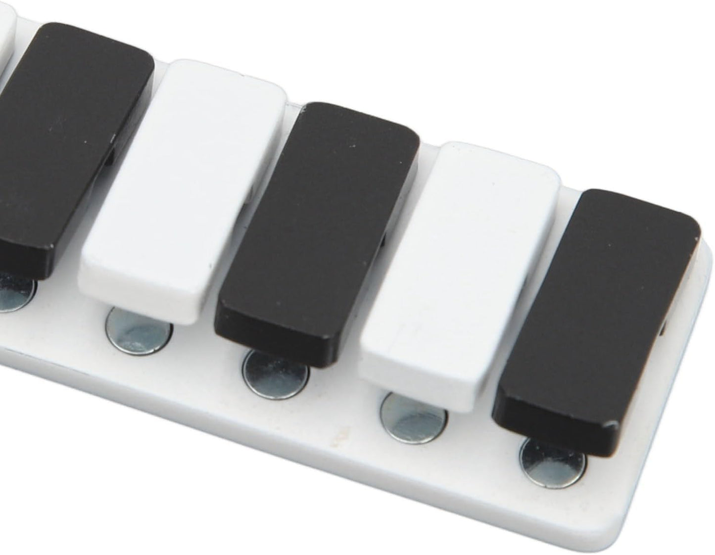 Piano Key Haptic Clicker Toy, Zinc Alloy Metal Poker Push Card Fidget Slider Toy, Compact Magnetic Metal Fidget Slider Toys (White)