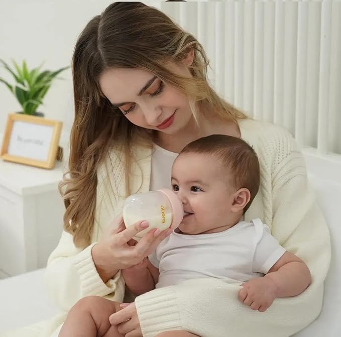 Baby Bottles with Slow Off-Centered Nipple for 0+ Months, Anti Colic Newborn Milk Feeding Bottle, 150ml/5oz/Pink/2Pack