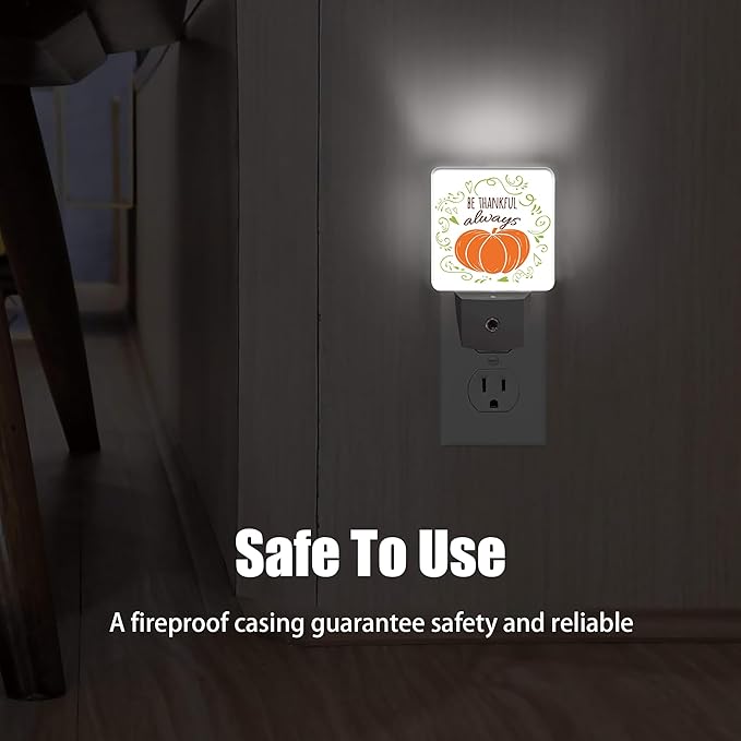 Thanksgiving Pumpkin Dusk to Dawn Night Light, Auto Sensor Lamp Home Indoor Stairway Kitchen Corridor, Night Lights Plug into Wall Decor, Boys Girls Women Men Room Gifts