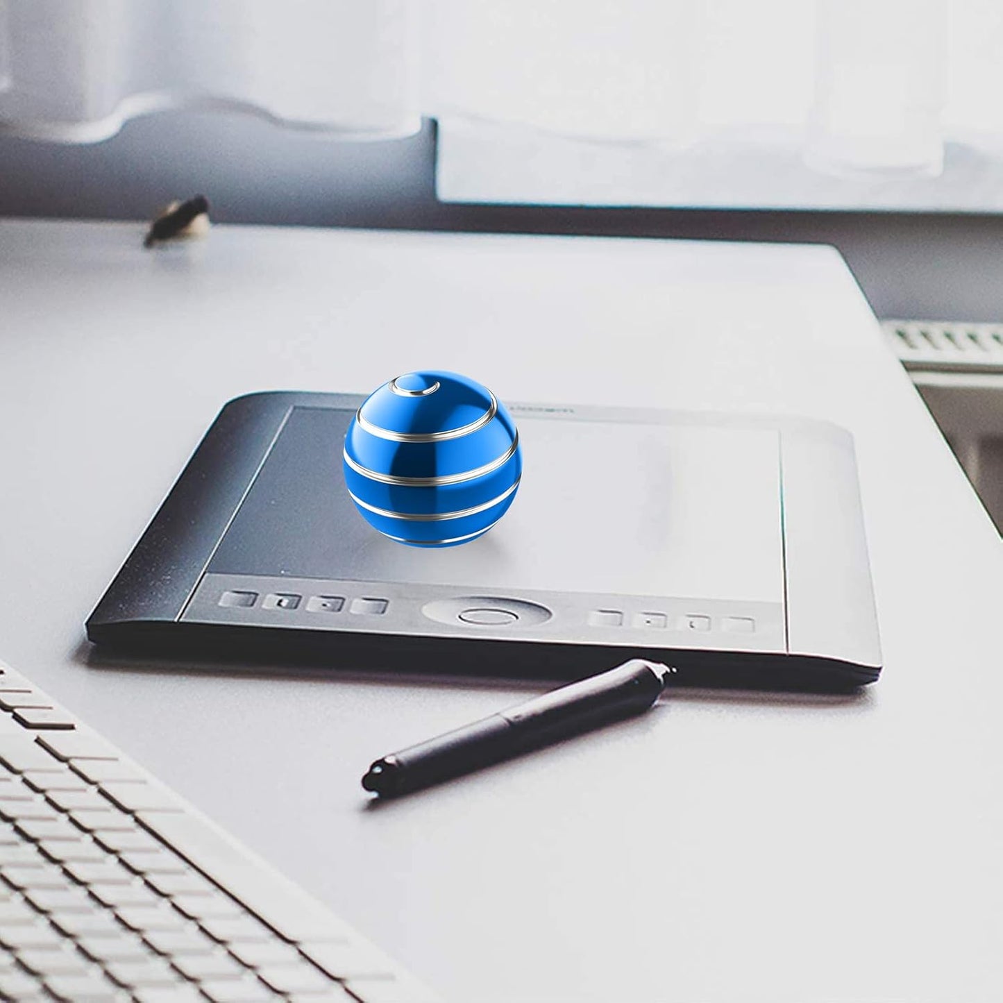 Kinetic Desk Toy Ball, 1.54'' Kinetic Desktop Spinning Toys, Optical Illusion Fidget Toys Gadgets for Christmas Birthday (39MM, Blue-A)