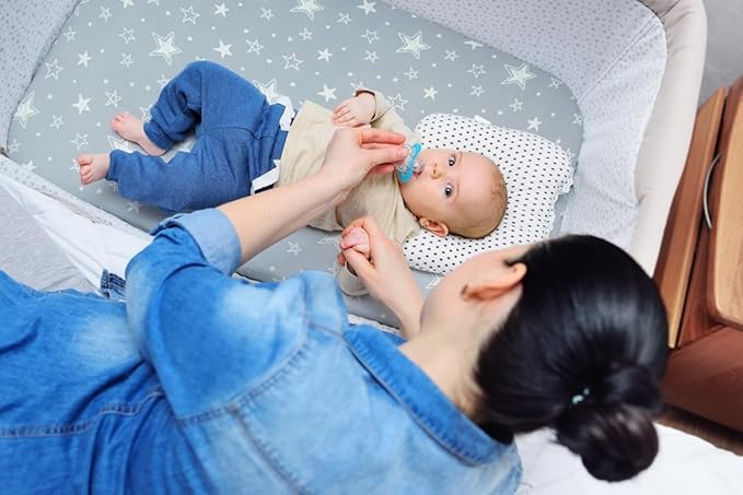 4 Pack Star and Moon Neutral Unisex Fitted Baby Sheets Set for Baby Boys or Girls (Play N)