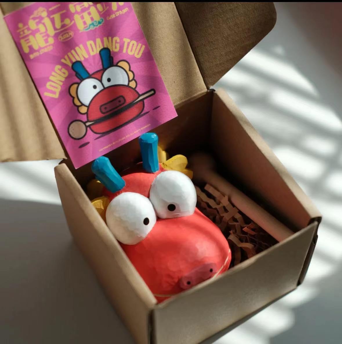 Handmade Dragon Head, Traditional Chinese Mascot, Tapping on The Dragon Head, symbolizing Smooth Sailing, eliminating All Troubles, and Continuous Good Luck.