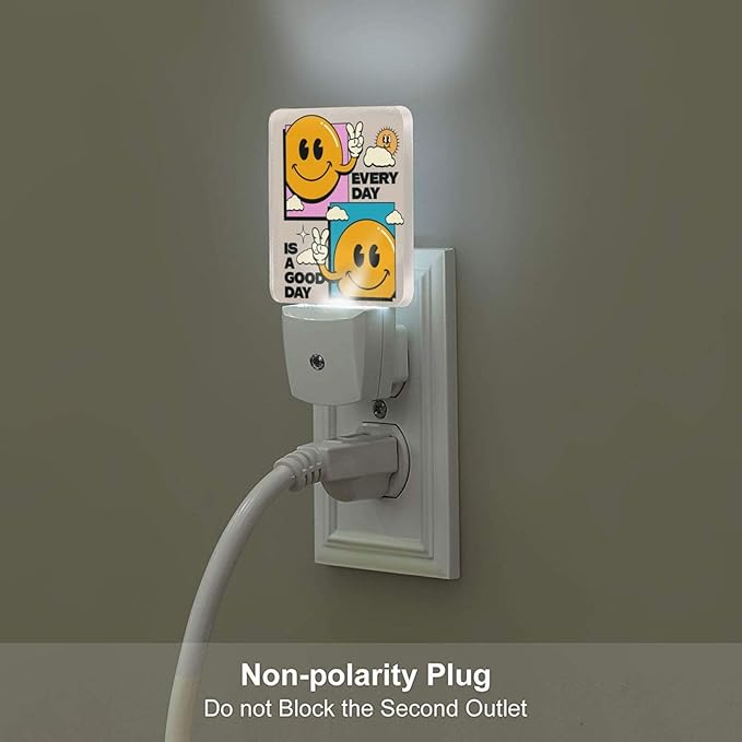 Cheer Smiley Face Night Light,Plug Into Wall Decor for Stairway,Hallway,Kitchen,Dusk to Dawn Sensor Nightlights for Boys/Girls/Women/Men Room Gifts