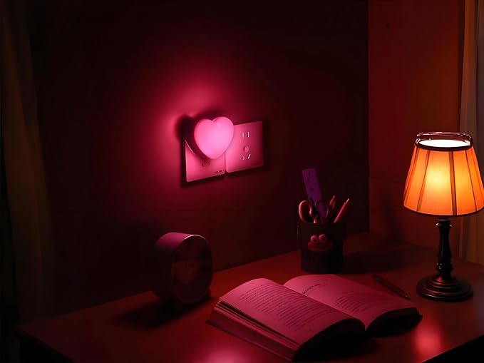 Night Lights Plug into Wall - Heart LED Night Light for Kids, Cute Nightlight Plug in with Auto On/Off Dusk to Dawn Sensor, Soft Warm Lamp for Bedroom, Nursery, Living Room, Bathroom, Hallway, Pink