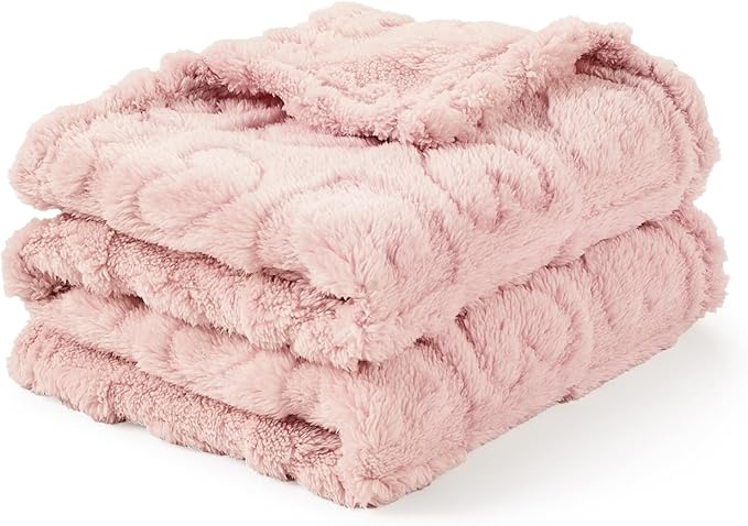 CREVENT 30"X40" Cozy Soft Warm Sherpa Baby Blanket for Girls Boys, Newborn Essentials for Infant, Baby Shower Receiving Gift - Pink Heart 75X100cm