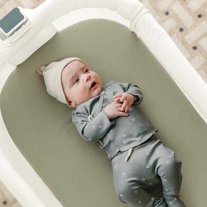 GRSSDER Stretchy Ultra Soft Fitted Bassinet Sheet 3 Pack, Universal Fit for Bassinets Baby Cradle Moses Basket Oval Rectangle Mattress Safe and Snug, Jersey Bassinet Sheets for Girls, White/Sage