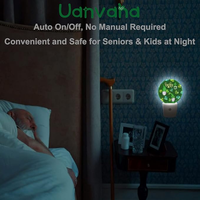 St Patrick Day Cute Gnomes Night Light Lucky Four Leaf Clover Green Night Lights Plug into Wall with Light Sensors Auto on/Off for Holiday Gifts for Boys Girls Women Teen