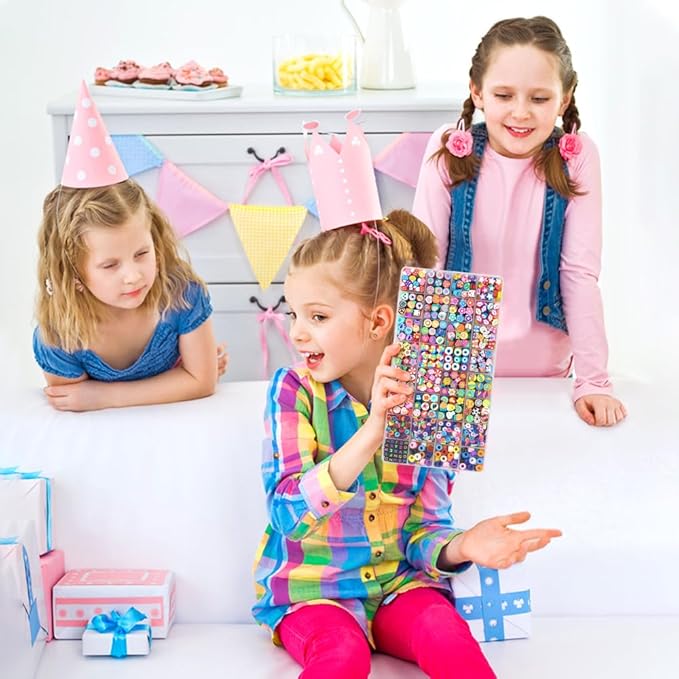 1060pcs Polymer Clay Beads Charms Kits 28 Styles Cute Fun Clay Beads Charms Flower Butterfly Heart Letter Pony Beads Charms for Women Girls Bracelet Necklace Earring Making