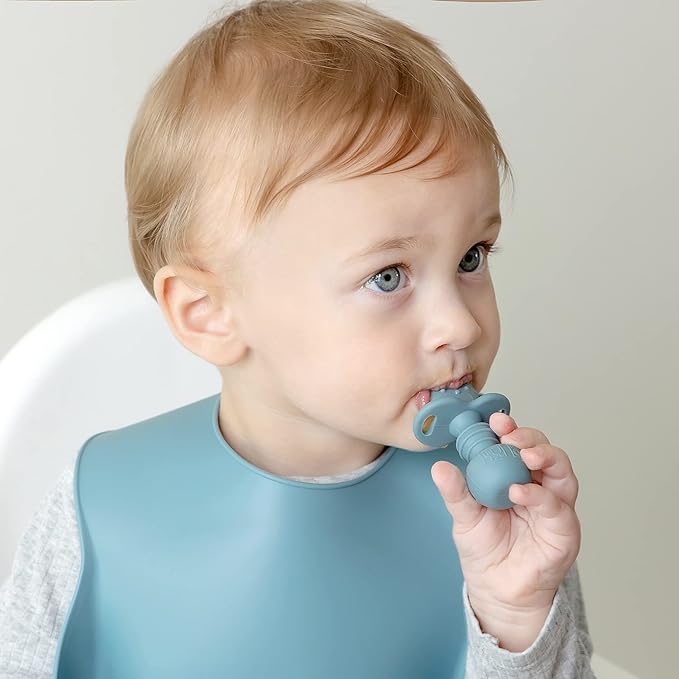 SAMiGO Silicone Baby Utensils - Self Feeding Spoons and Tiny Training Cup - First Stage Baby Led Weaning Supplies for 6 Months+ Infants - Set of 3