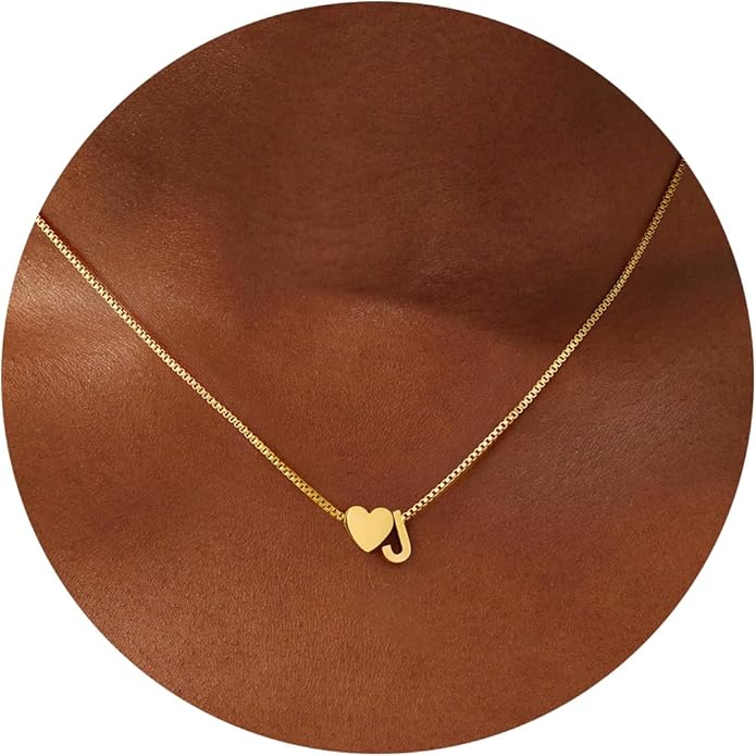 Eioi & Lmnm Gold Initial Necklace for Girls Kids Women, 18K Gold Plated Heart Tiny A-Z Pendant Necklace Dainty Letter Necklaces Cute Monogram Name Necklaces Gifts for Girl Age 5 6 7 8 9 10