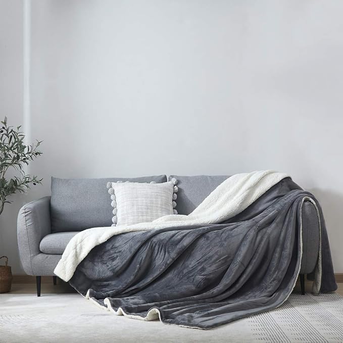 NANPIPER Flannel Blanket Reversible Sherpa Throw Blanket Super Soft Fuzzy Plush Microfiber (90"x90" Gray) Queen