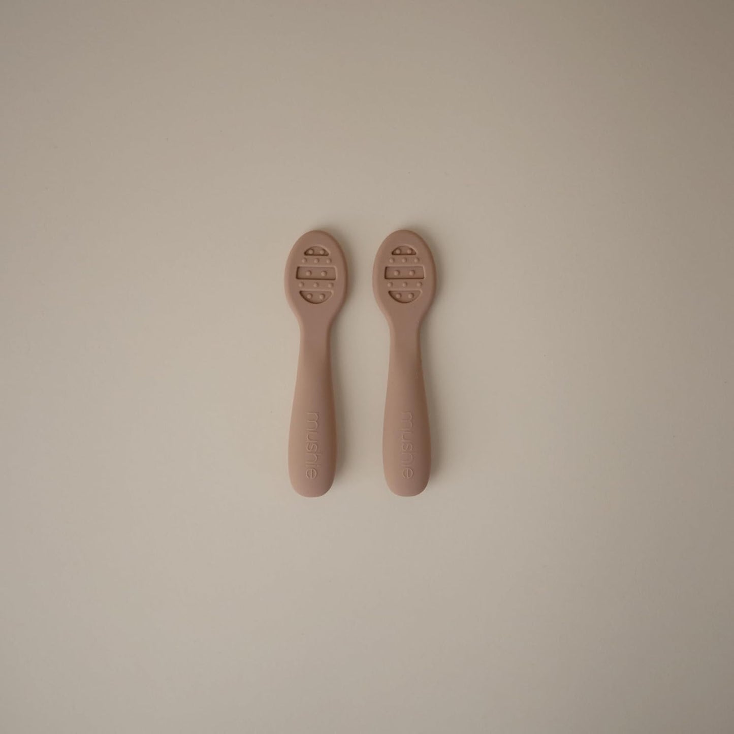 mushie Silicone First Feeding Baby Spoons | 2 Pack (Natural/Shifting Sand)