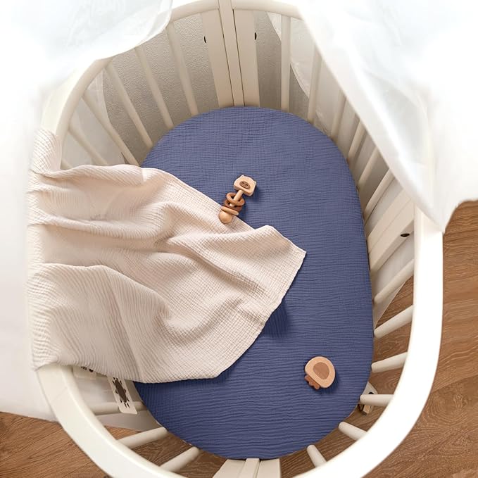 lulumoon Baby Muslin Bassinet Sheets: Cotton Bassinet Sheets Neutral for Boys and Girls - Fitted for Oval Rectangle or Hourglass (Navy & Cream, Standard Bassinet)