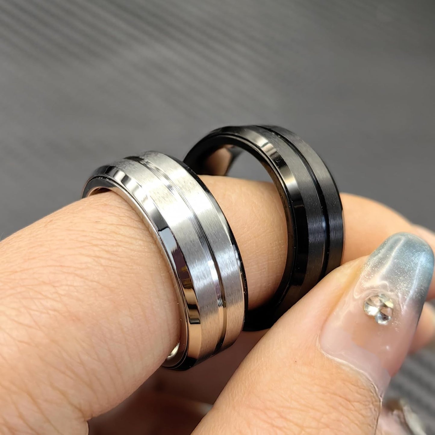 EDC Fidget Slider Fidget Toy Adult Stress Relief Metal Ratchet Ring Jewelry ADHD Recreational Fidget Toy Tactile Coin (Silvery, 12)