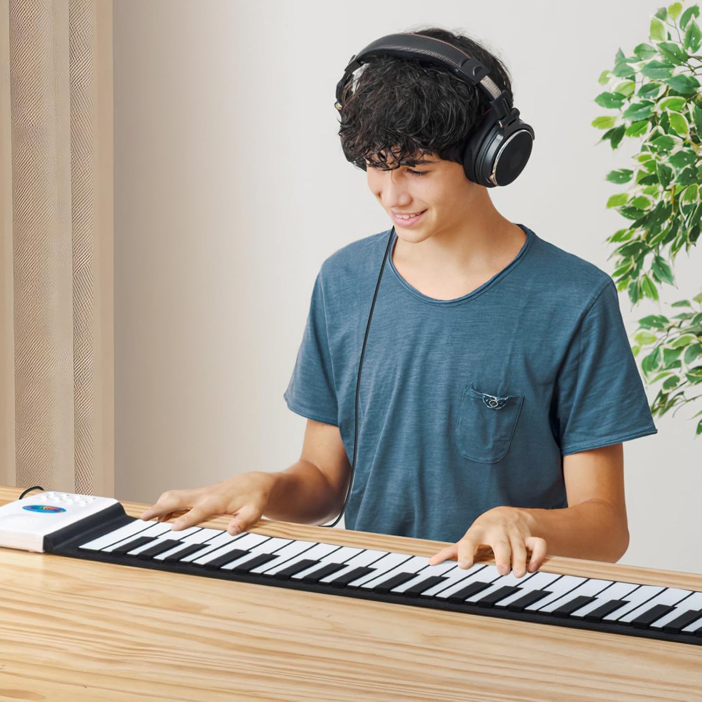 49 Key Roll Up Keyboard Piano, Portable Digital Electric Foldable Piano Keyboard, Rechargeable, 47 Tones, 14 Educational Demo Songs, for Beginners Gift (Black & White Key)