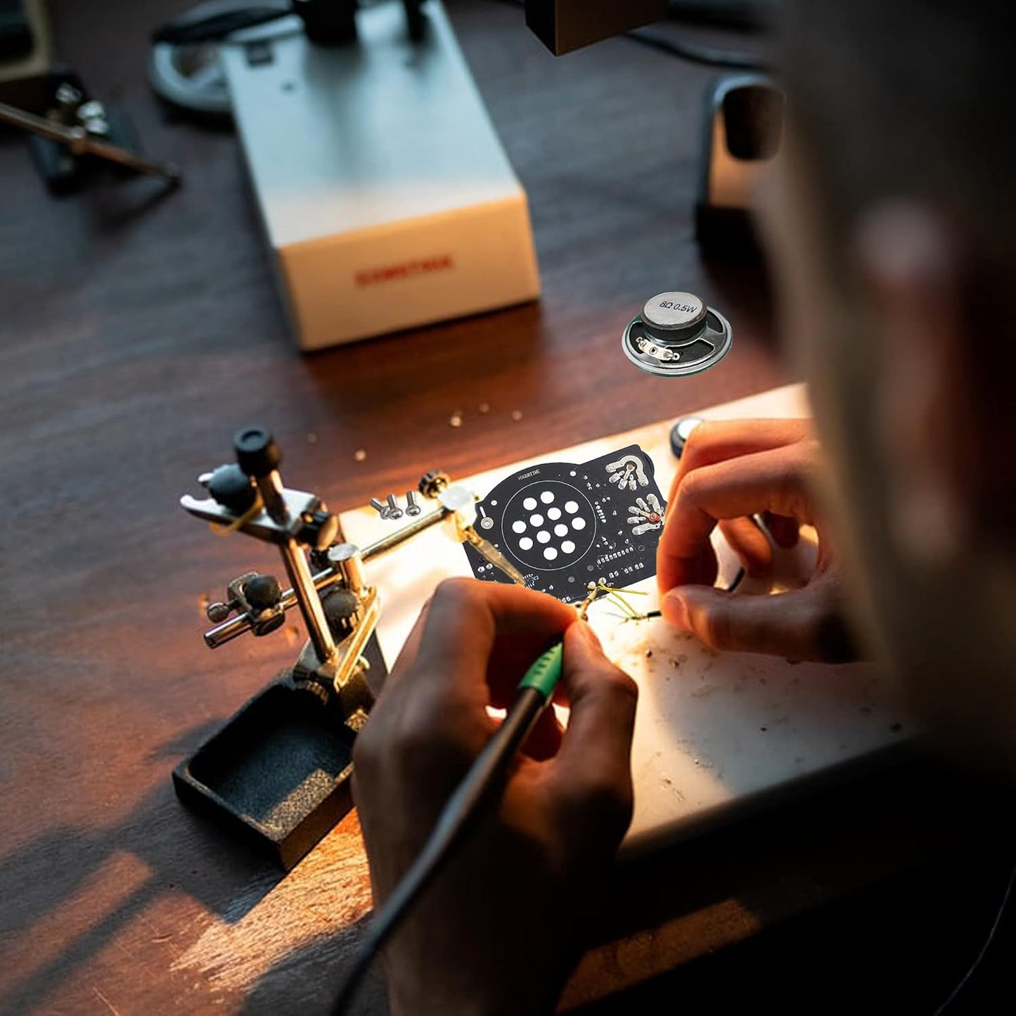 AM FM Radio Kit Soldering Project Kit for Learning Practicing Teaching Electronics, Great STEM Project and Gift, New Version