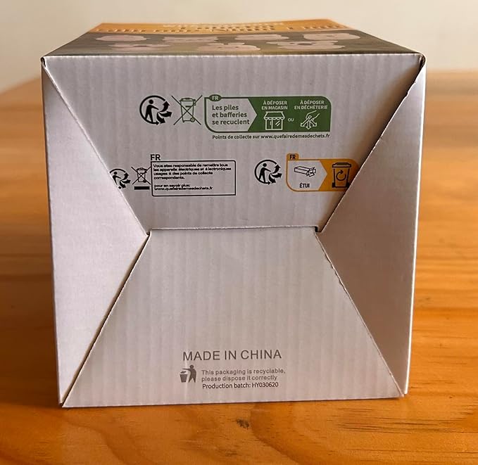 WHA&DARREN Penguin Night Light for Kids, Children Lamp Portable Rechargeable Silicone Baby Night Light, Remote Controlled Children's Animal Lamp Kawaii