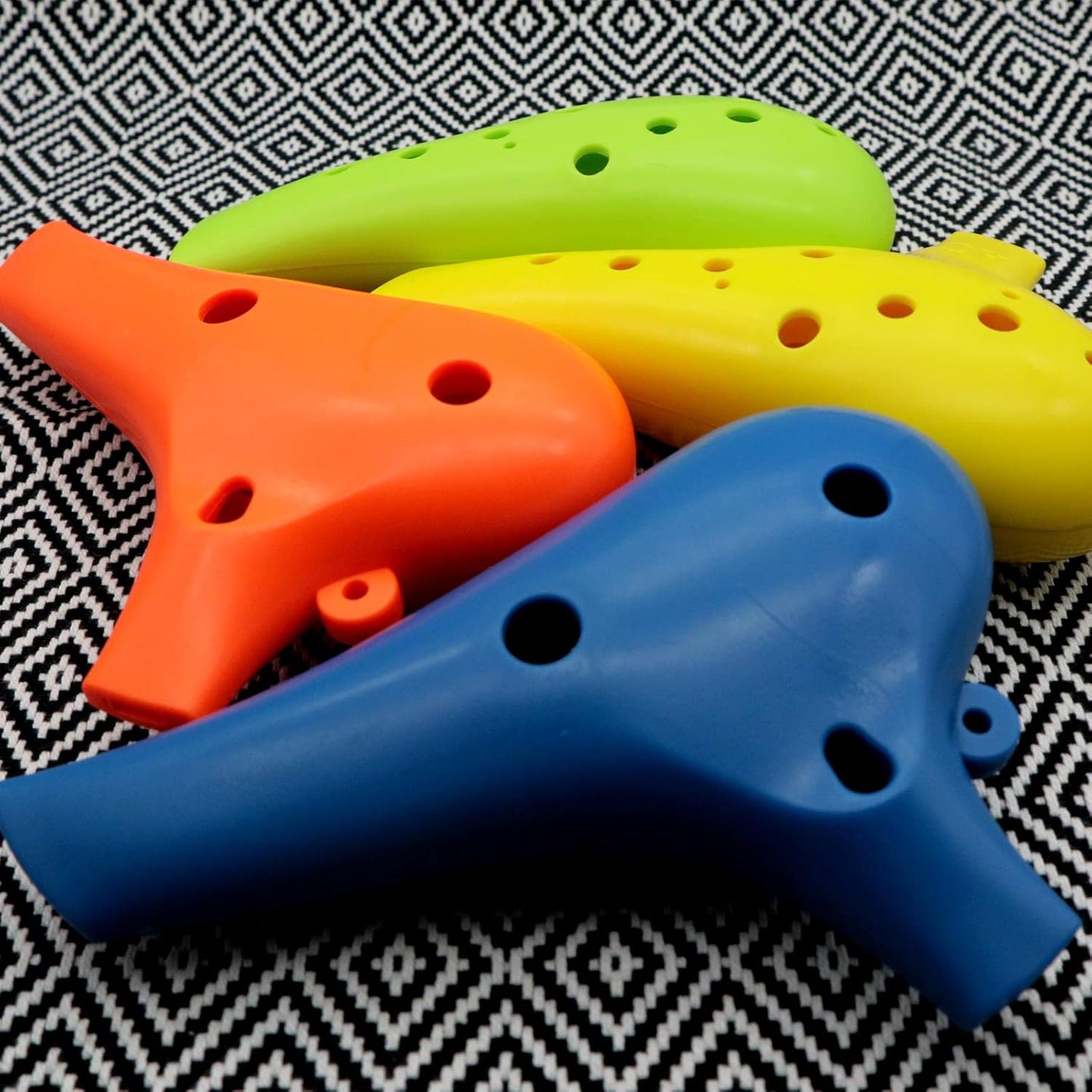 Aestivate Plastic Ocarina Instrument 12 Hole Ocarina Alto C 12-Hole Ocarina Instrument Easy Instrument (Blue)