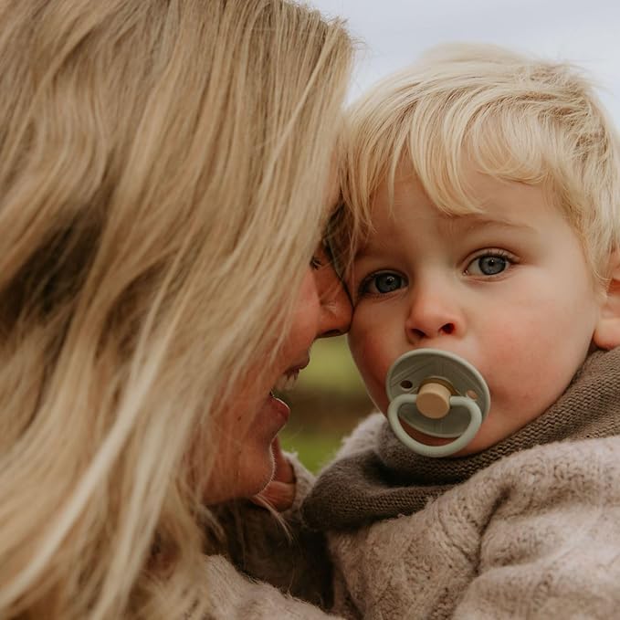 FRIGG Natural Rubber Baby Pacifier 4-Pack Skyline Serenity | Made in Denmark | BPA-Free (0-6 Months)