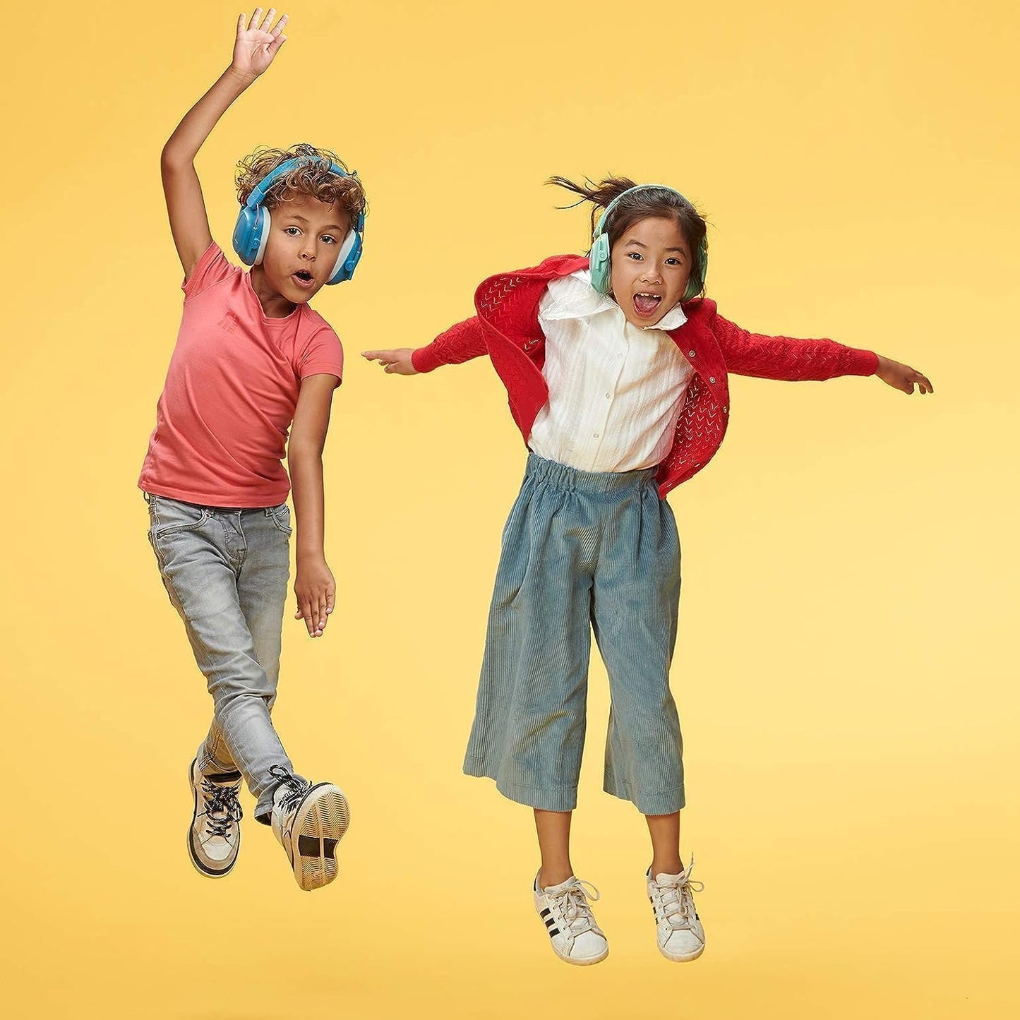 Alpine Muffy Kids - Hearing Protection - CE & ANSI Certified - Adjustable for Ages 3-16 years - Noise Cancelling Headphones - 25dB Sound Reduction Ideal for Protection and Concentration Aid - Blue