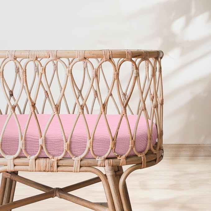 lulumoon Baby Muslin Bassinet Sheets: Cotton Bassinet Sheets Neutral for Boys and Girls - Fitted for Oval Rectangle or Hourglass