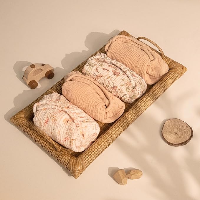 lulumoon Baby Muslin Bassinet Sheets: Skin-Friendly Floral Bassinet Sheets for Girls - Fitted for Oval Rectangle or Hourglass Mattress