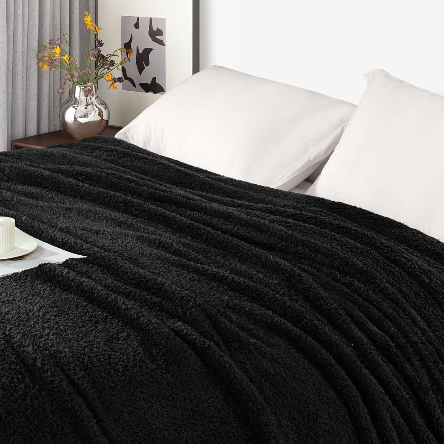 Exclusivo Mezcla Twin Blanket for Bed, Soft and Cozy Blankets for Women Men Girls Kids, Suitable for All Seasons, Black, 60x80 Inches