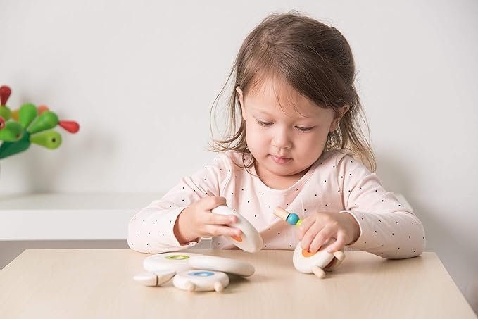 PlanToys Lacing Sheep Wooden Toddler Toys for Color Sequencing with Colored Beads and Matching Different Sized Rings - Lace Together to Build the Sheep