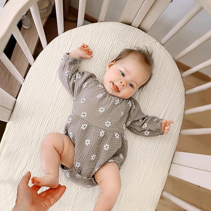 lulumoon Baby Muslin Bassinet Sheets: Cotton Bassinet Sheets Neutral for Boys and Girls - Fitted for Oval Rectangle or Hourglass