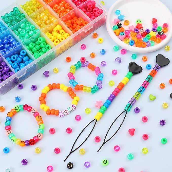 1500+pcs 8mm Hair Beads for Hair Braids Kit Rainbow Pony Bead for Jewelry Making DIY Crafts Mixed Colors Glitter Transparent Mix Plastic Pony Bead with Beader and Rubber Band for Gift