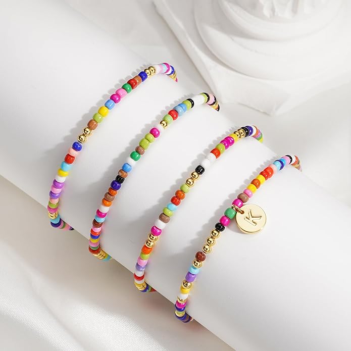 Turandoss 4PCS Colorful Beaded Initial Bracelets for Women Teen Girls - Cute Stretch Beaded Bohemian Disc Initial A-Z Stackable Bracelets Jewelry for Girls Women Teens Birthday Gifts