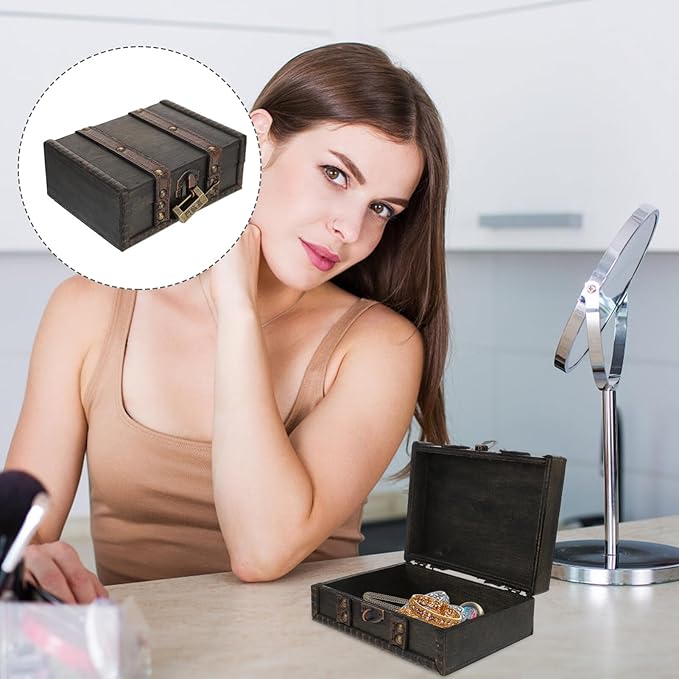 Veemoon Vintage Small Wooden Lock Box Antique Storage Case Retro Jewelry Chest Craft Collection Organizer Pirate Treasure Chest for Jewelry Cosmetics Photography Props