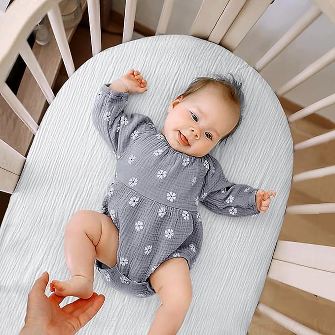 lulumoon Baby Muslin Bassinet Sheets: Cotton Bassinet Sheets Neutral for Boys and Girls - Fitted for Oval Rectangle or Hourglass