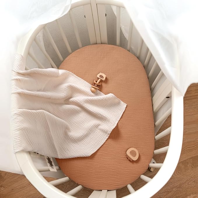 lulumoon Baby Muslin Bassinet Sheets: Cotton Bassinet Sheets Neutral for Boys and Girls - Fitted for Oval Rectangle or Hourglass