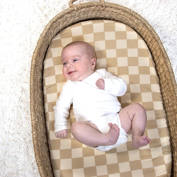 The Peanutshell Baby Organic Bassinet Sheets 4-Pack for Boy or Girl - Ultra Soft & Rectangle Unisex Baby Sheet, 100% Jersey Cotton, Fitted Covers for Crib, Halo Bassinet Mattress