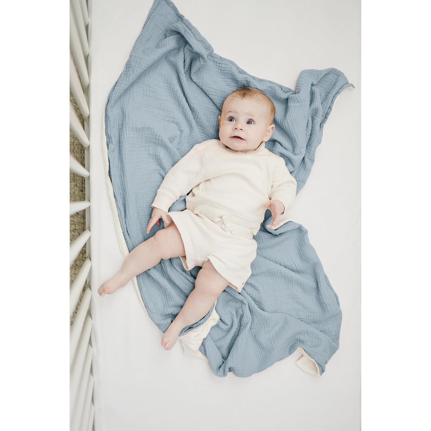 Konssy Baby Blankets for Unisex Boys Girls, Super Soft Nursery Minky Blankets with Muslin Cotton Front and Dotted Fleece Backing, Printed Bed Throws Newborn