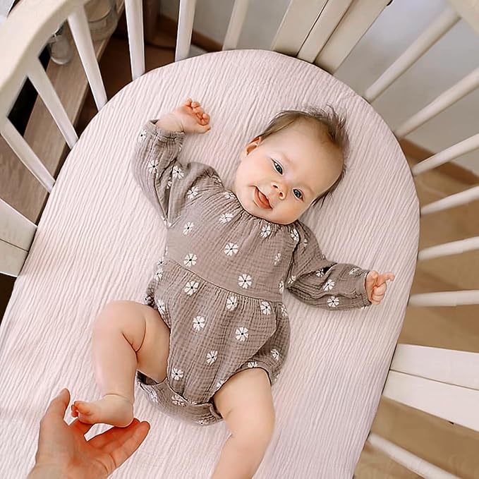 lulumoon Baby Muslin Bassinet Sheets: Cotton Bassinet Sheets Neutral for Boys and Girls - Fitted for Oval Rectangle or Hourglass