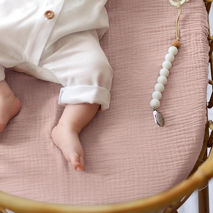 lulumoon Baby Muslin Bassinet Sheets: Cotton Bassinet Sheets Neutral for Boys and Girls - Fitted for Oval Rectangle or Hourglass