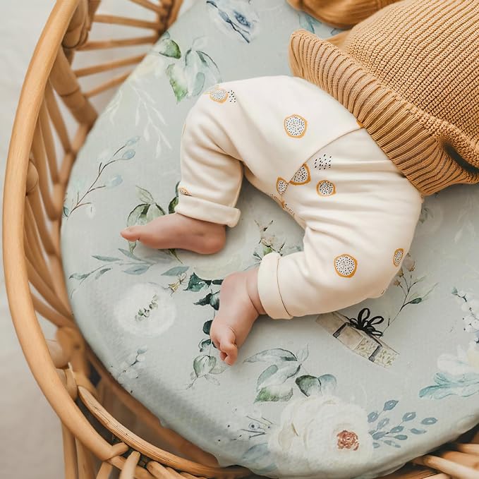 Stretchy Ultra Soft Fitted Bassinet Sheet Set 3 Pack, Universal Fit for Bassinets Baby Cradle Moses Basket Oval Rectangle Mattress Safe and Snug, Stylish Print