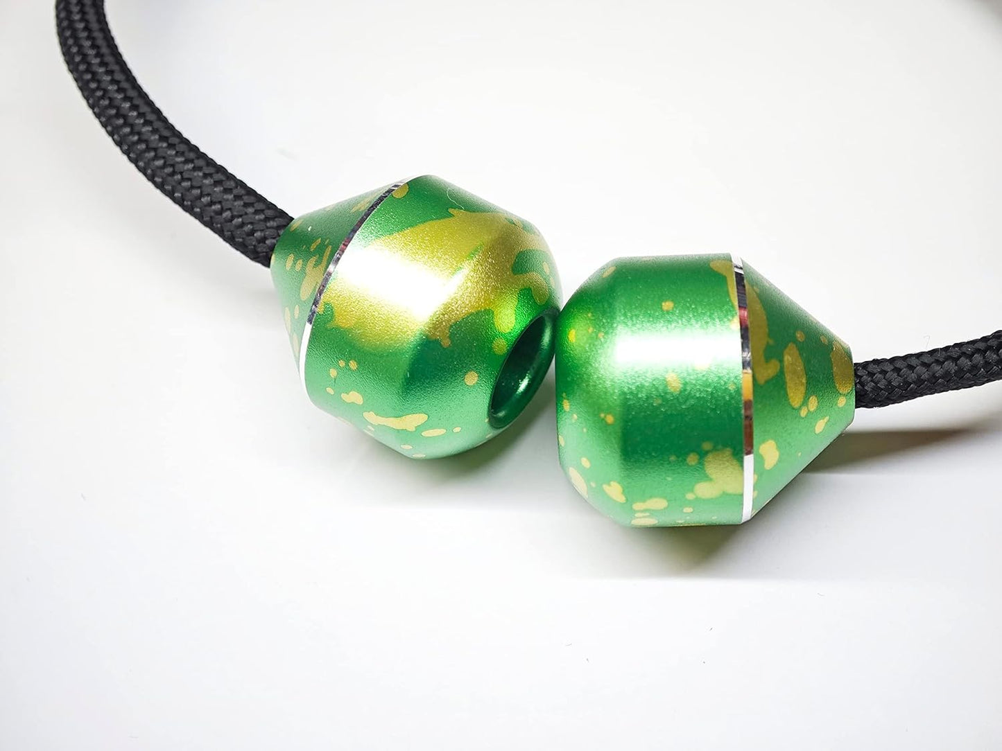 Begleri Fidget Beads - Worry Fidget Beads Spin & Bump - Made of Aluminum Alloy - Creates a Bit of Magic for You (UFO-Yellow&Green)