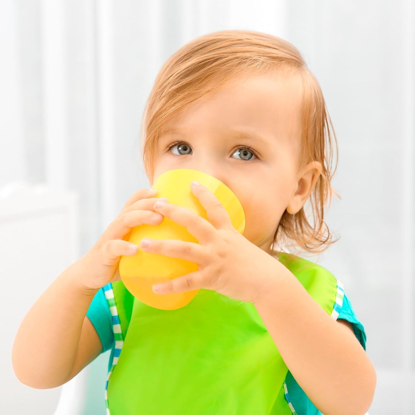 Avanchy Silicone Training Cup – 12 oz Open Cup for Toddlers and Infants – Ideal for Baby Led Weaning and Transitioning from Bottles, Blue