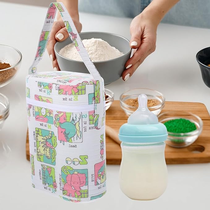 Portable Dual Compartment Insulated Water Warmer & Cooler Bag for Breastmilk, Travel Bottle Warmer with Cute Bear Design, 9.05 X 7.08 X 3.74 Inches, Pvc Material (random color)