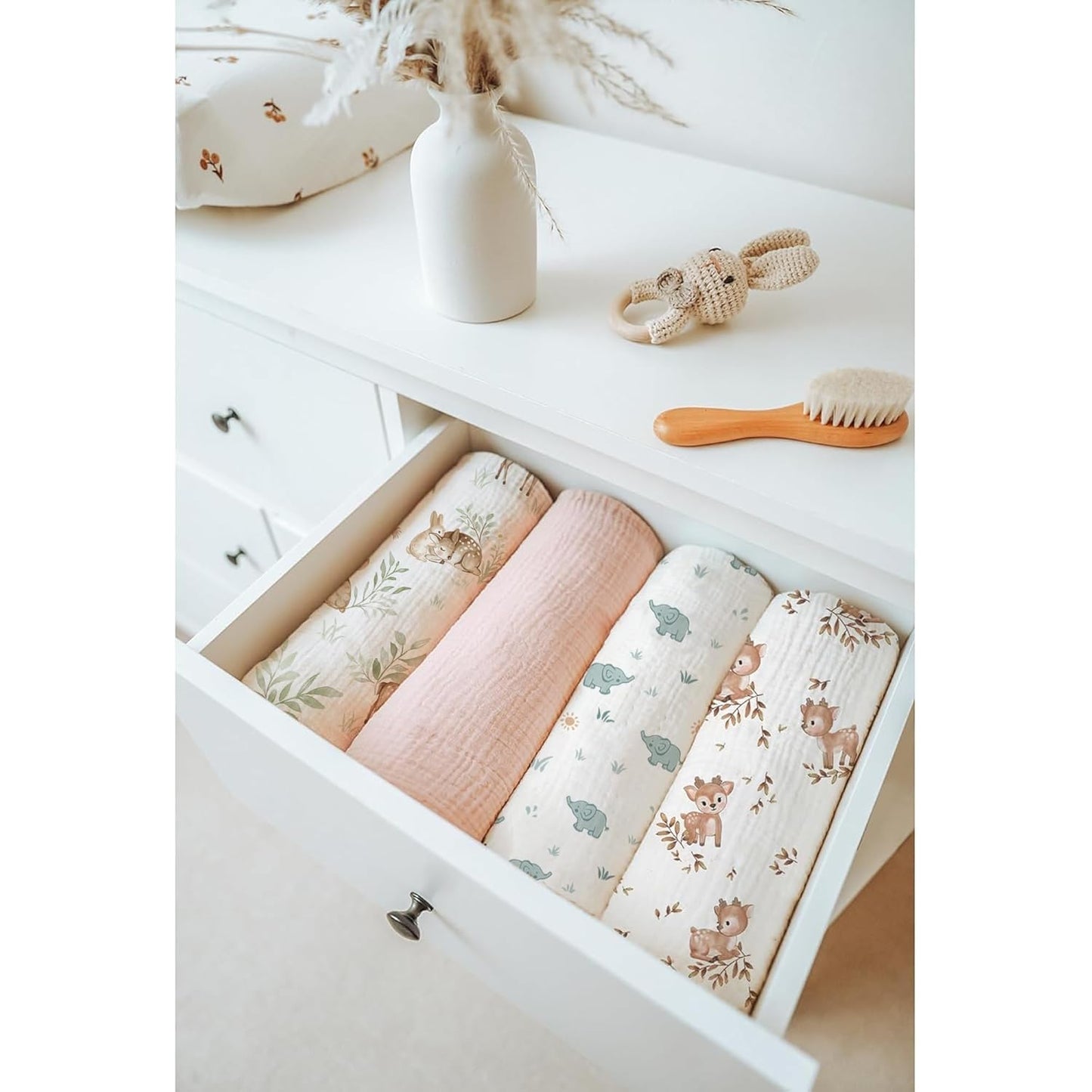 Konssy Baby Blankets for Unisex Boys Girls, Super Soft Nursery Minky Blankets with Muslin Cotton Front and Dotted Fleece Backing, Printed Bed Throws Newborn