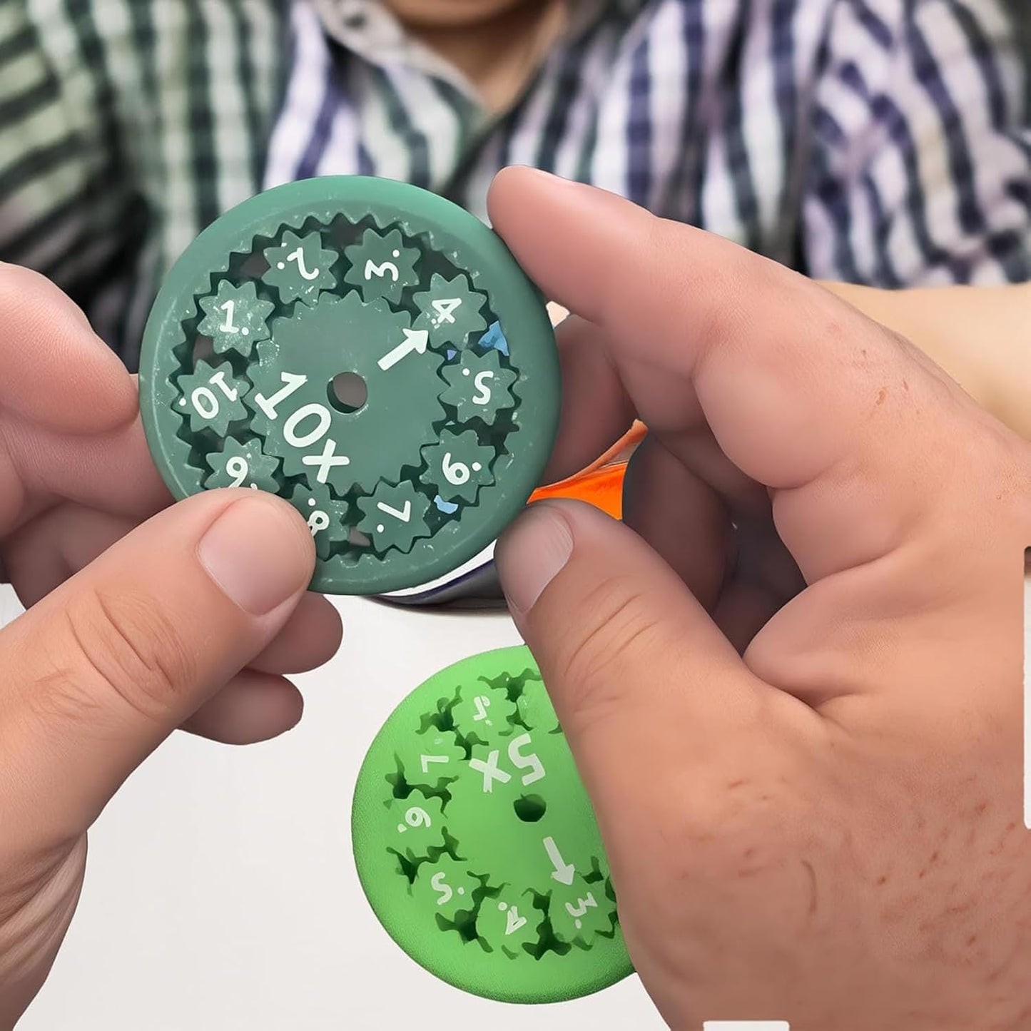 9Pcs Math Fidget Spinners, Math Fidget Toy, Math Facts Fidget Spinners for All Kids - Fidget Learning Game Toy Anxiety Relief Toys for Kids Autism (Multiply Or Divide)