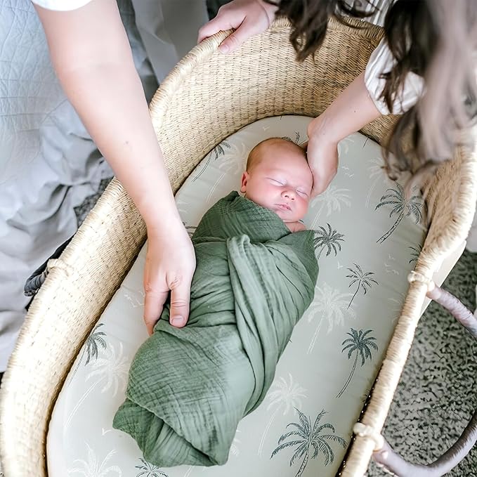 GRSSDER Stretchy Ultra Soft Fitted Bassinet Sheets 3 Pack, Universal Fit for Baby Cradle Moses Basket Oval Rectangle Mattress Safe and Snug, Sunny Holiday Print